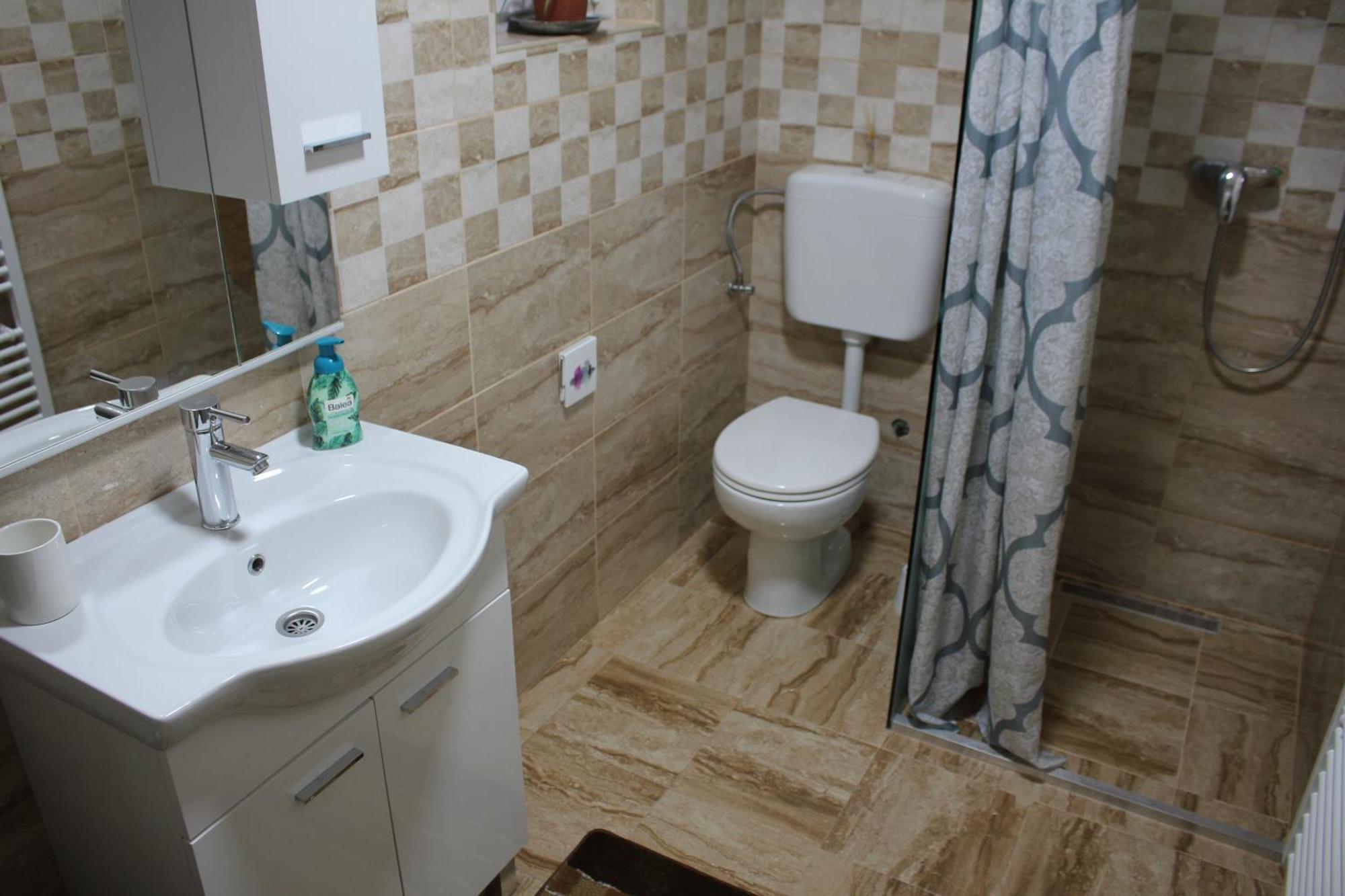 Studio Apartments Adian Korenica Værelse billede